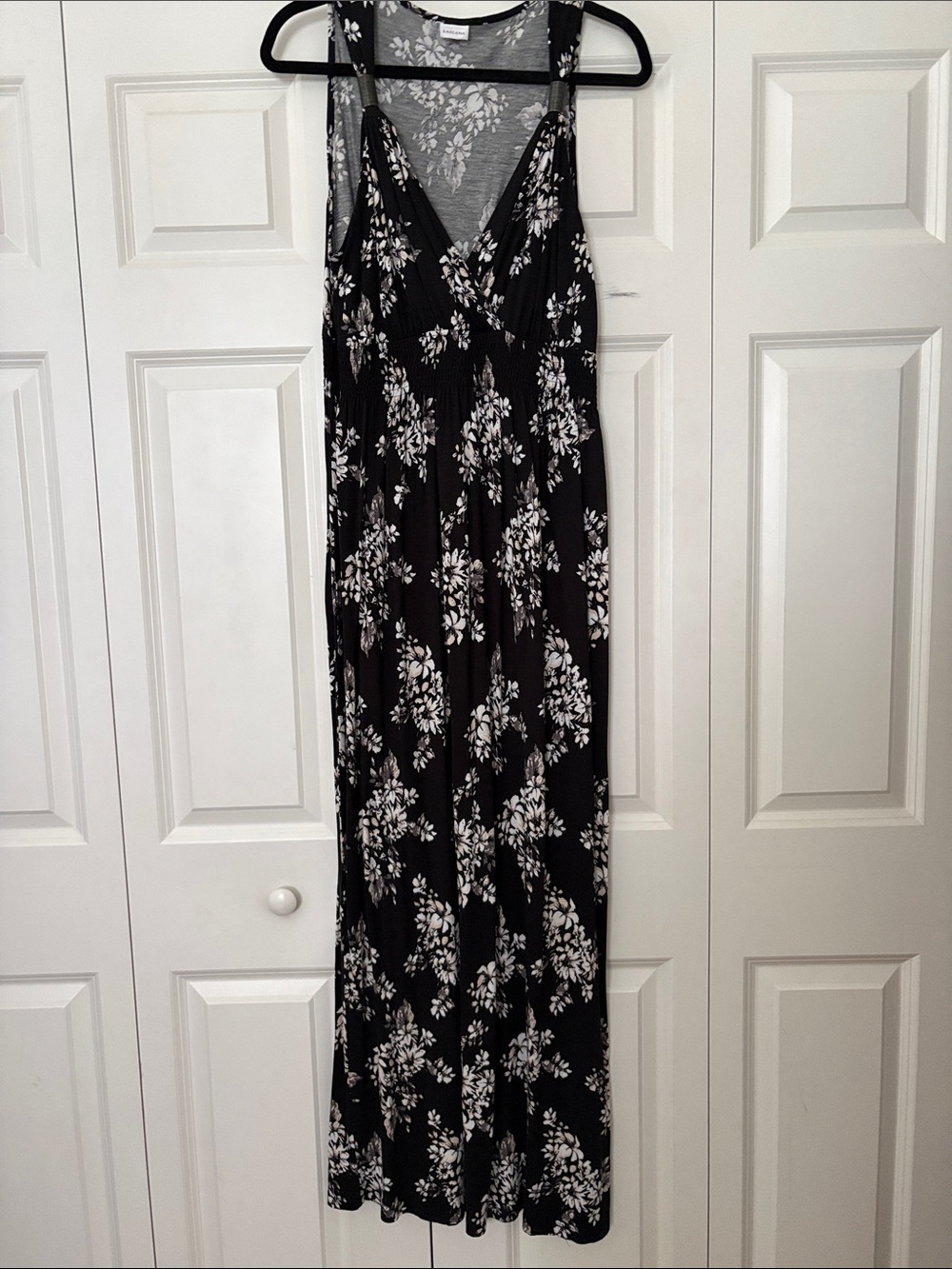 Sleeveless Black Floral Maxi Dress